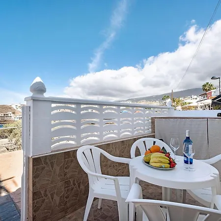 Hébergement de vacances Casa Pedro Julio La Caleta In *